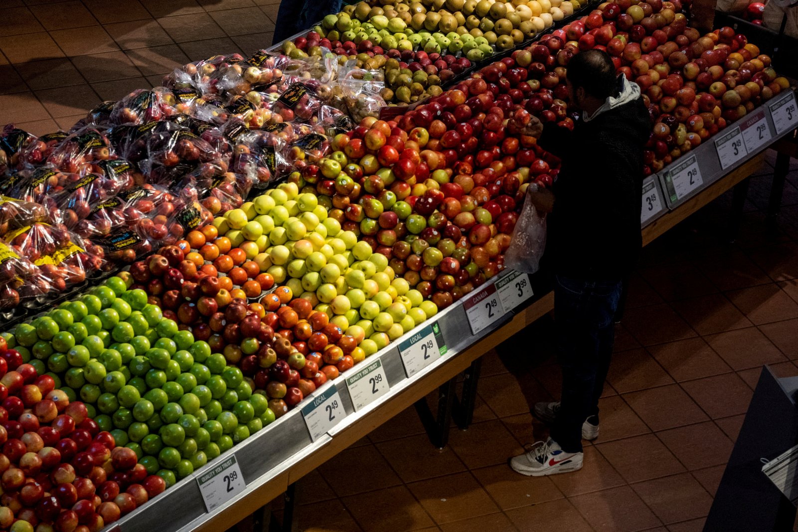 محل بقالة في تورونتو