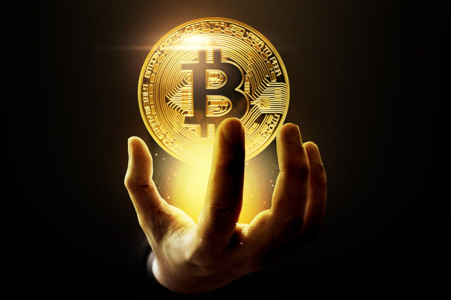 BTC / USD: بيتكوين متقلبة على موافقة هيئة الأوراق المالية والبورصات الكاذبة على ETF