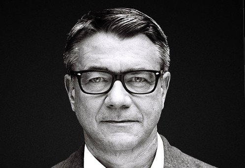 الرئيس التنفيذي لشركة نومورا للمنتجات المالية في أوروبا ماركوس ساورلاند يتقاعد الرئيس التنفيذي لشركة نومورا للمنتجات المالية في أوروبا ماركوس ساورلاند يتقاعد