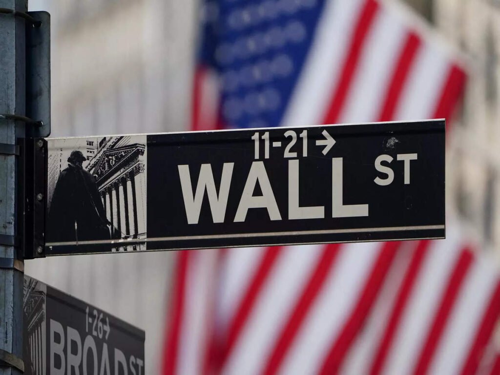 وول ستريت تغلق على ارتفاع وتواصل ارتفاعها لخفض أسعار الفائدة