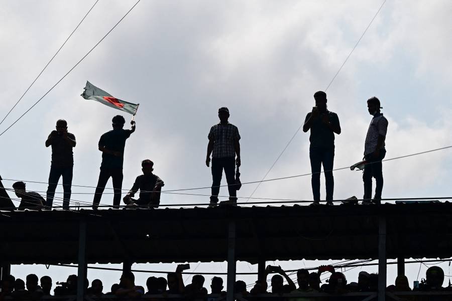 بعد استقالة رئيسة وزراء بنغلاديش.. الأنظار على أحد أفقر اقتصادات العالم بعد استقالة رئيسة وزراء بنغلاديش.. الأنظار على أحد أفقر اقتصادات العالم