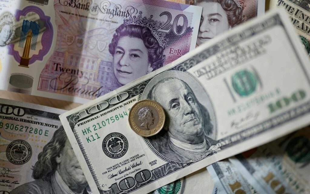 الجنيه يرتفع بعد الناتج المحلي الإجمالي البريطاني ...