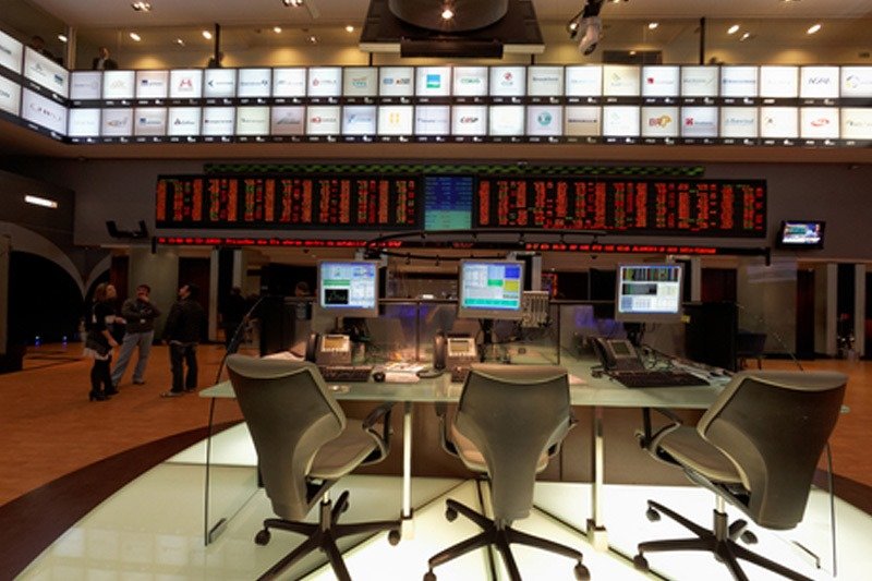 مؤشرات سوق الأسهم في البرازيل F... مؤشرات سوق الأسهم في البرازيل F...