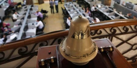 البورصة المصرية تقدم أداء قويا يوم الأحد
