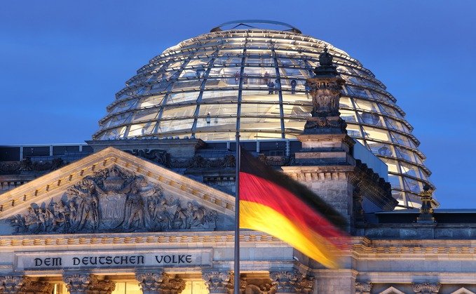 مؤشر داكس يرتفع متقدما على البرلمان الألماني الرئيسي ... مؤشر داكس يرتفع متقدما على البرلمان الألماني الرئيسي ...