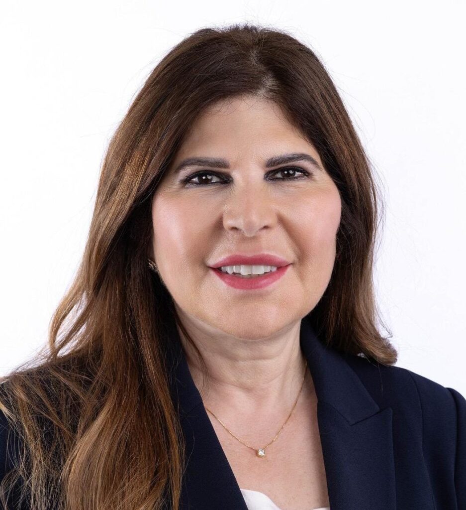 «ستاندرد تشارترد» يطلق حلاً مبتكرًا لمنع أخطاء المدفوعات والاحتيال في «الإمارات» «ستاندرد تشارترد» يطلق حلاً مبتكرًا لمنع أخطاء المدفوعات والاحتيال في «الإمارات»