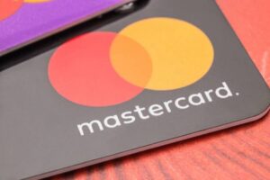 «ماستركارد» توسع برنامج «First-Party Trust» عالميًا لمواجهة تزايد الاحتيال