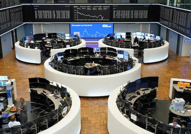 ارتفاع الأسهم الأوروبية على خلفية الولايات المتحدة واليابان ... ارتفاع الأسهم الأوروبية على خلفية الولايات المتحدة واليابان ...