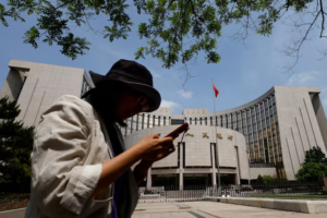 الصين تترك سعر الإقراض القياسي ...