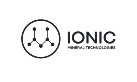 شركة «Ionic Mineral Technologies» الأمريكية تجمع 29 مليون دولار لتوسيع إنتاج البطاريات المتقدمة