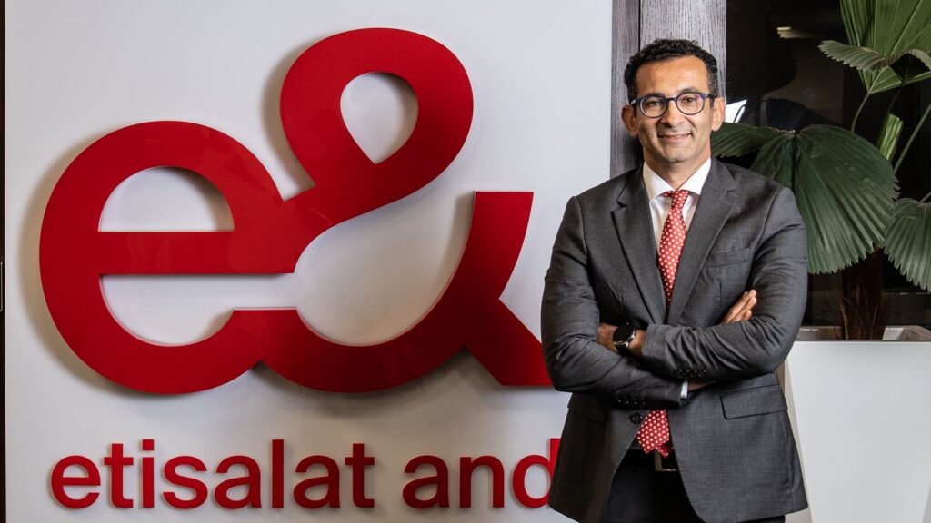 «إي آند مصر» تطلق «e& money» لتقديم أفضل تجربة مالية رقمية في السوق المصري «إي آند مصر» تطلق «e& money» لتقديم أفضل تجربة مالية رقمية في السوق المصري
