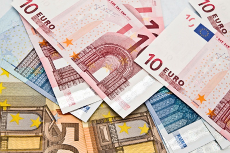 يرى JPMorgan محدودا لزوج اليورو / الدولار الأمريكي ... يرى JPMorgan محدودا لزوج اليورو / الدولار الأمريكي ...
