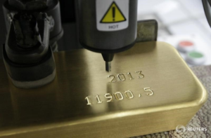 أسعار الذهب تنخفض إلى أقل من 5 آلاف دولار/أونصة، يا صندوق...