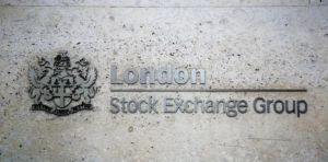 أسهم أوروبا تفتح بانخفاض بينما ترامب ضد...