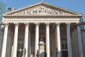 مؤشر فوتسي 100 اليوم: الأسهم تتراجع قليلا... مؤشر فوتسي 100 اليوم: الأسهم تتراجع قليلا...