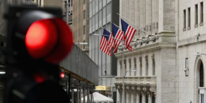 وول ستريت ينتهي به الأمر بنسبة 1٪، يمحو كل ...