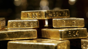 الذهب يرتفع على الدولار اللين، والنفط ك...