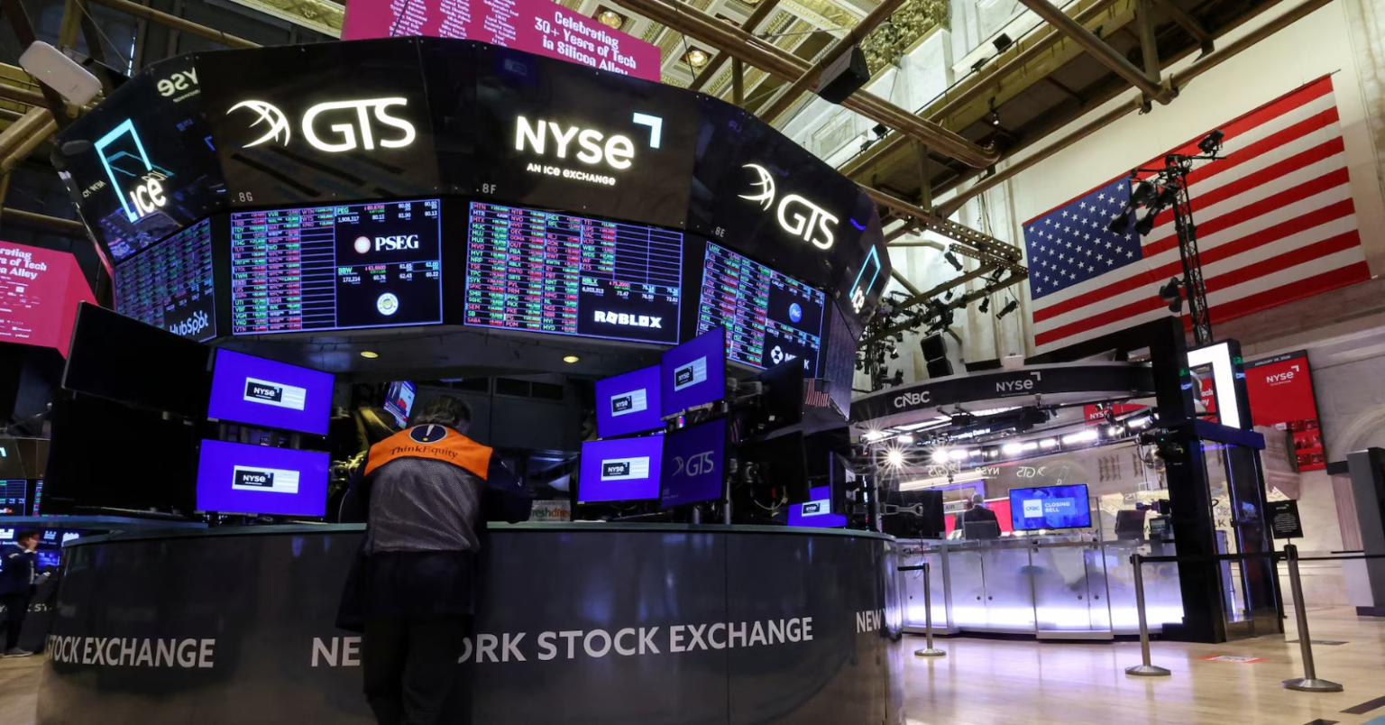 مؤشر S&P 500، وأسعار ناسداك الآجلة ترتفع مع ...