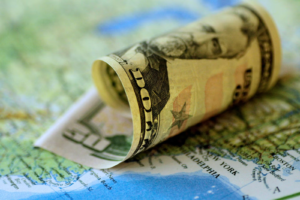 الدولار يقترب من أدنى مستوياته خلال عدة أشهر... الدولار يقترب من أدنى مستوياته خلال عدة أشهر...